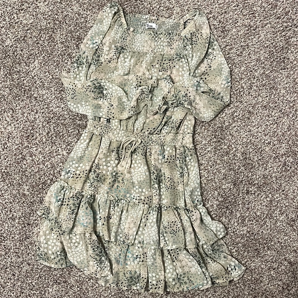 Kids size large cute dress